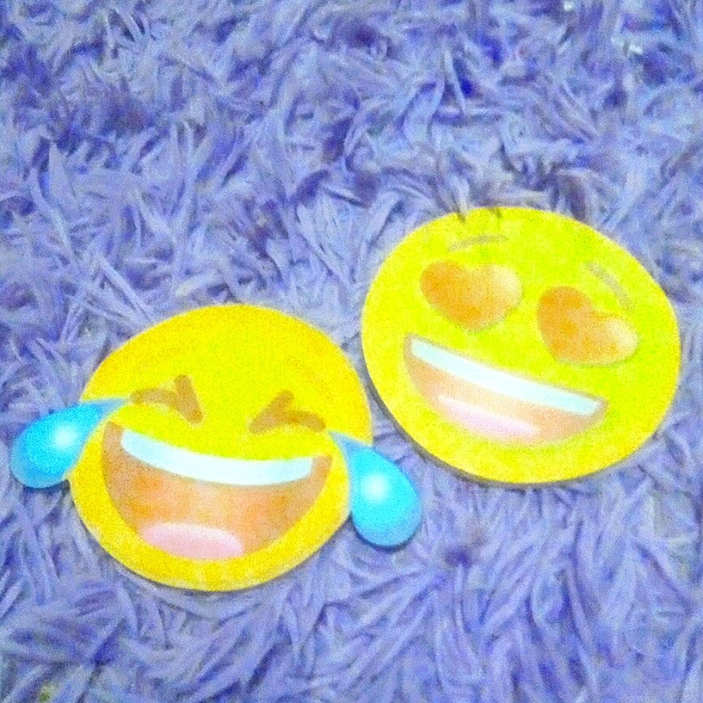 2 piece emoji sticky note paper